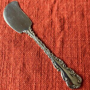 Whiting LOUIS XV Sterling Silver Flat Handle Butter Spreader, 4.25in